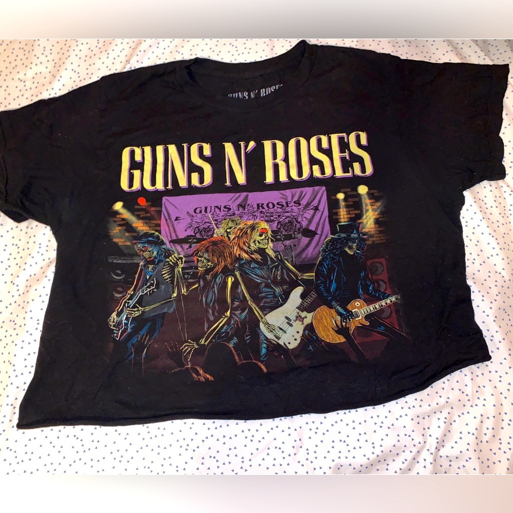 Cropped Gun’s & Roses T-Shirt